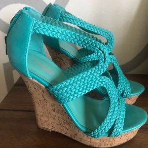 Charlotte Russe teal wedges